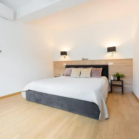 Apartment Rose Lux